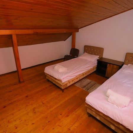 Wooden_Room_Hostel Erivan Exterior foto